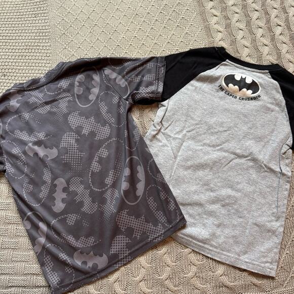 Batman Tee Bundle ~ 6/7 Small - Picture 10 of 10